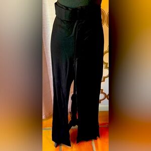 H&M Black Pull-on Elastic Waist Flare Leg Pants EUC